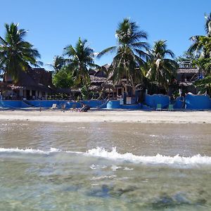 Villa Valiha Lodge